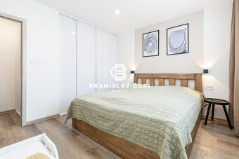 REZERVOVANÉ - Na predaj 3-izbový byt, 64 m2, kompletná rekon - 18