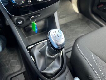 Renault Clio Grandtour TCe 90 Limited - 18