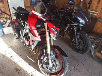 Suzuki gsr 750 - 18