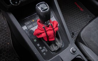 Škoda Octavia RS 2.0TDI 4x4 DSG 135kW - 18
