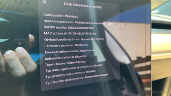 Tesla Model 3 Long Range 340kW 95tis km, ťažné, 8x ALU - 18