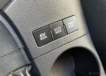 Toyota Auris 1.8-AUTOMAT-NAVI-KAMERA - 18