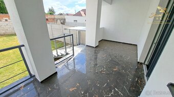 NOVINKA NADČASOVÁ NOVOSTAVBA - 18