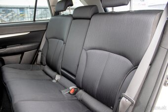 Subaru Legacy 2.0 D AB Classic - 18