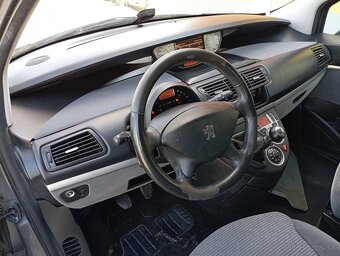 Peugeot 807 - 18