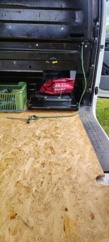 Citroen jumpy 2.0 - 18