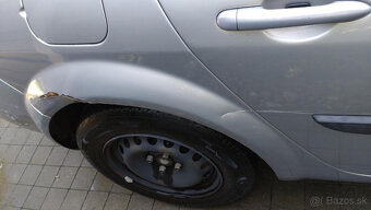 Predám Renault Megane 2 sedan 1.4 benzín, 2003 - 18