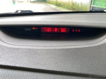 KIA Ceed, 1.6 i, Combi, silver, 99 kW, - 18