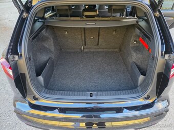 Škoda ENYAQ iV SPORTLINE BLACK - 18