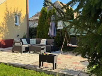 Svetlý dom s výhľadom na TERMÁLNОE KÚPALISKО - 18