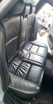 BMW E61 530D kombi 3,0D 160kw kód motora: 306D2 - 18