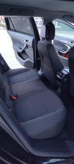 Opel Insignia Sports Tourer 2.0 CDTI 96 KW/138 PS r.v. 2010 - 18