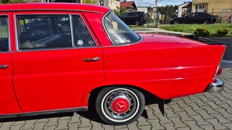 Mercedes w110 heckflosse 1963 diesel - 18
