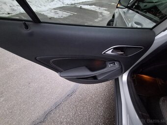 Mercedes-Benz GLA-Klasse GLA 250 4matic - 18