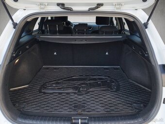 Kia CEED SW 1,4 T-GDi GOLD - 18