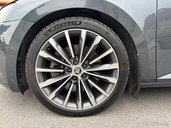 Skoda Superb 2.0tsi 206kw 4x4 L&K Webasto ACC ambientne - 18