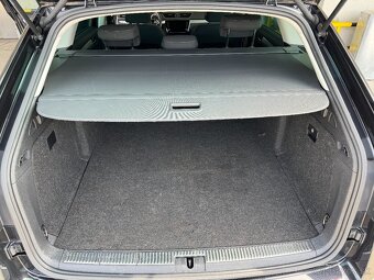 Škoda Superb kombi 1.4tsi + hybrid model 2021 facelift DSG - 18
