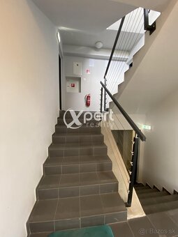 Predám kompletne zrekonštruovaný 3 ibyt Dun.Strede - 18