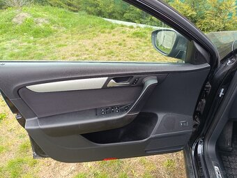 Volkswagen Passat B7 variant R-line - 18