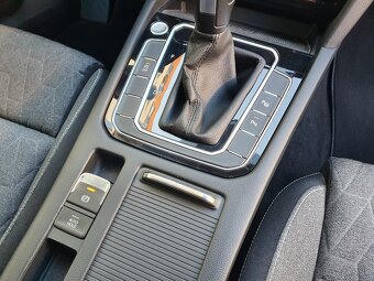 VW Passat B8 Variant 2.0 TDI 110kW DSG - záruka Autodraft - 18