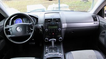 Volkswagen Touareg 3.0 V6 TDI DPF tiptronic 176kW - 18