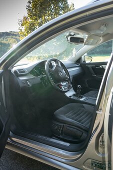 VW Passat 2.0 TDI - 18