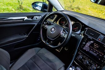 Volkswagen Golf 1.5 TSI R-Line Highline / SK Auto / TOP STAV - 18
