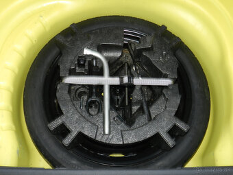 Škoda Octavia III Combi 2.0 TDI RS - 18