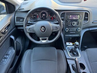 Renault Megane 1.6 16v 2017 43000km POJAZDNÉ - 18