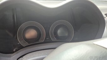 Toyota Auris 1,6i 91kw kód: 1ZR-FE - 18