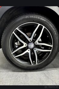 Mercedes-Benz GLA 200d 4MATIC AMG – TOP stav - 18