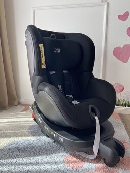 Detska autosedacka Britax Römer Dualfix 2 R 0-18kg - 18