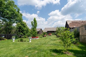 Krásny 2-podlaž.RD,dvojgaráž,veľká záhrada,Podhradík,okr.PO - 18