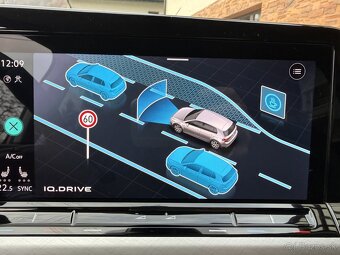 Volkswagen Golf VIII 8 1.5 eTSI ACT 150k Style DSG - 18