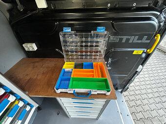 Ford Transit 2.2 Tdci, L1H2, regálový systém SORTIMO, DPH - 18