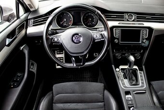 Volkswagen Passat Variant 2.0 TDI BMT Highline DSG - 18