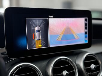 Mercedes-Benz C trieda Kombi 220 d A/T 4MATIC - 18