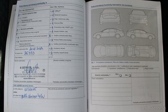 Volkswagen Golf Plus 1.6 TDI Comfortline - 18