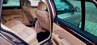 Škoda Superb Combi 2.0 Tdi 125kw 2012 DSG F1 Elegance Full - 18