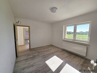 NA PREDAJ Novostavba 6 izbový dom Horná Streda - 18