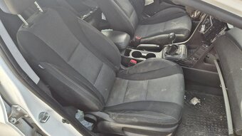 Hyundai I30 1,4CRDI 66kw kód motora: D4FC - 18