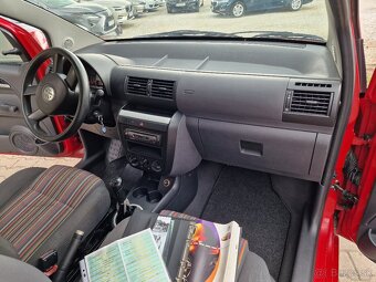 Volkswagen Fox 1.2i M5 55k (benzín) - 18