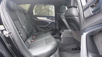 Audi S6 C8 400ps panoráma ťažné r21 - 18