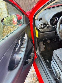 Predam Hyundai i30CW koni mild hybrid 117kw - 18