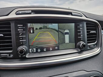 Kia Sorento 2.2 CRDi AWD Platinum  77 250 km - 18