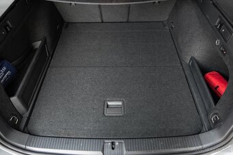 Volkswagen Passat 2.0TDI DSG 4Motion R-Line Edition 1/320ks. - 18