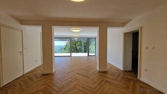 Rent a new luxury villa, 4 floors, Palisády near Bratislava  - 18
