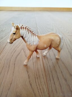 Koníky schleich - 18