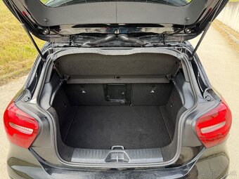 Mercedes Benz A45 AMG 4MATIC - 18