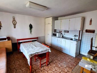 Dom s veľkým pozemkom, dielňami a kusom lesa - 18